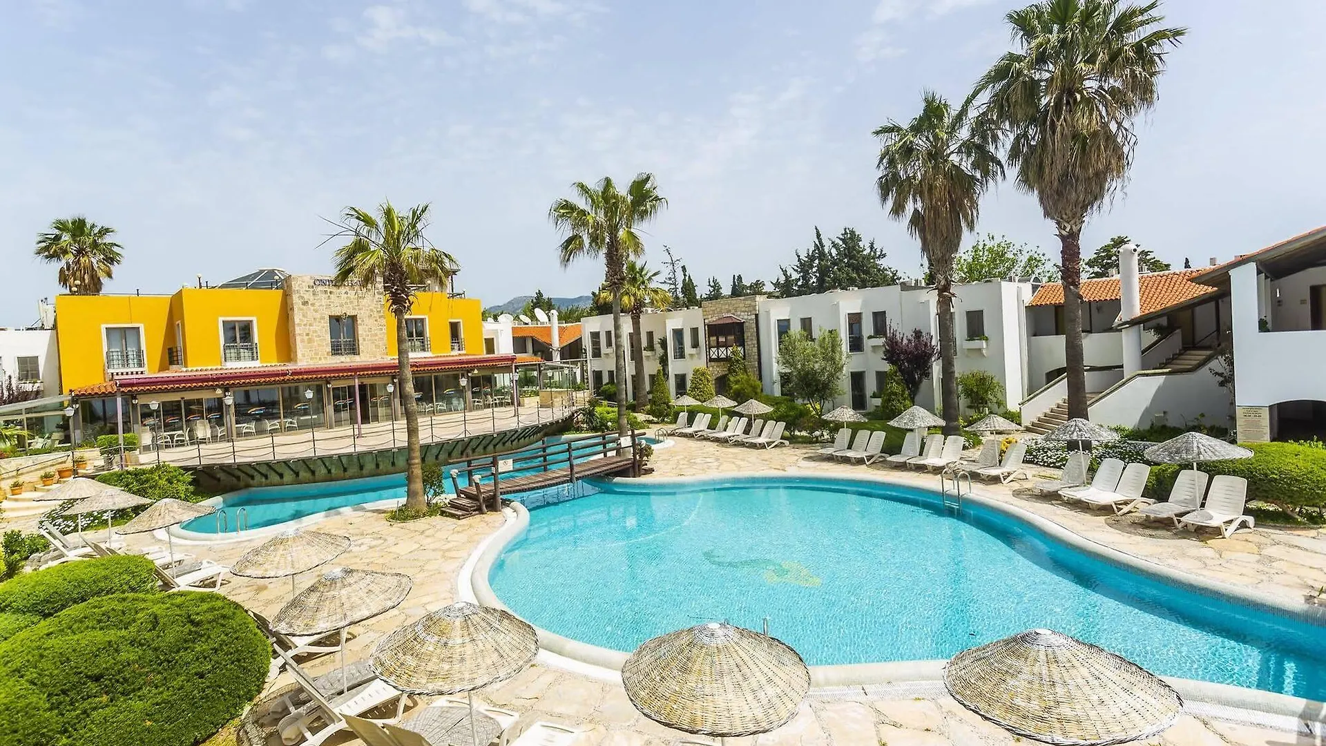Ladonia Onderhan Hotel 博德鲁姆